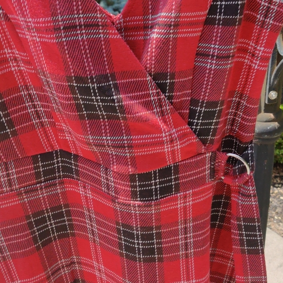 ***SOLD ON DEPOP*** Red Plaid Punk Dress - Picture 3 of 9
